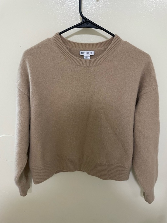 Athleta Sweaters - ✨Women’s Athleta Crew Neck Fuzzy Sweater Size L